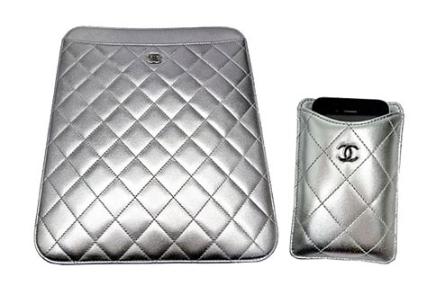 iphone 11 hoesje chanel|Chanel ipad case.